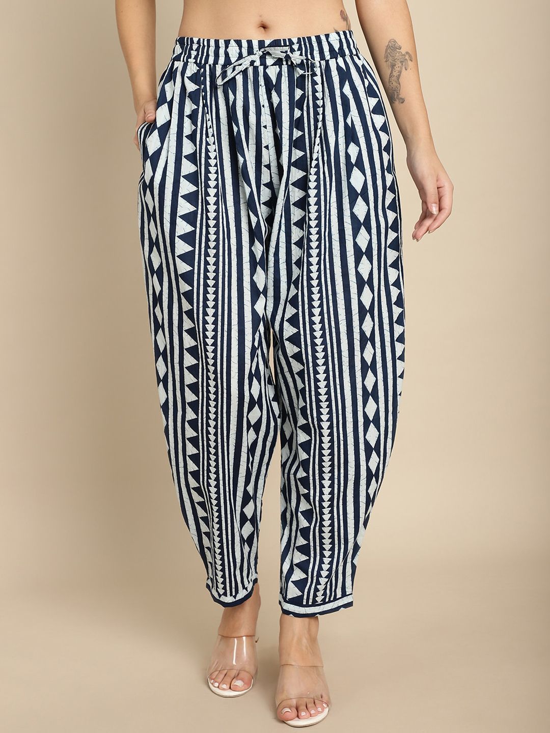 Sriped pyajama