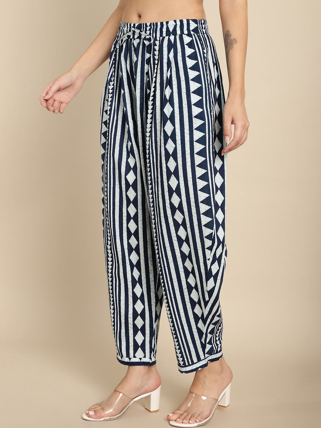 Sriped pyajama