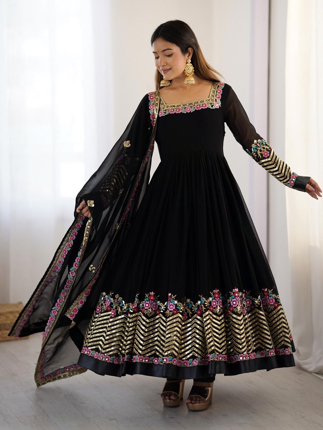 Long sleeved suhagan suit