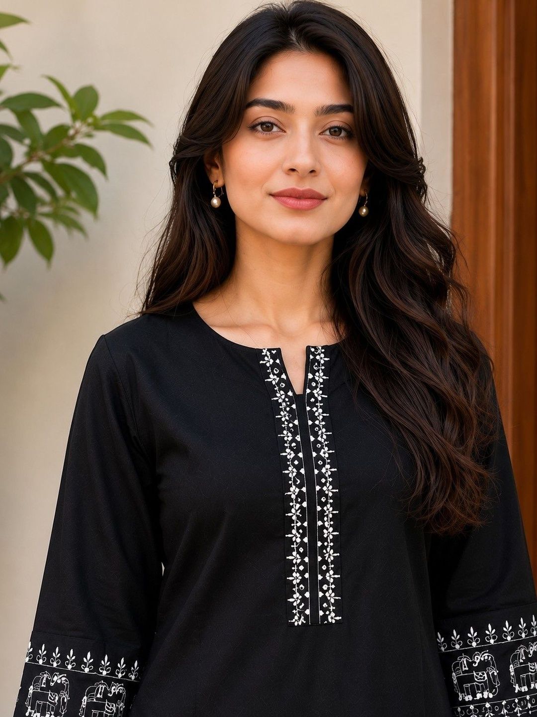 Embrodiered kurta set