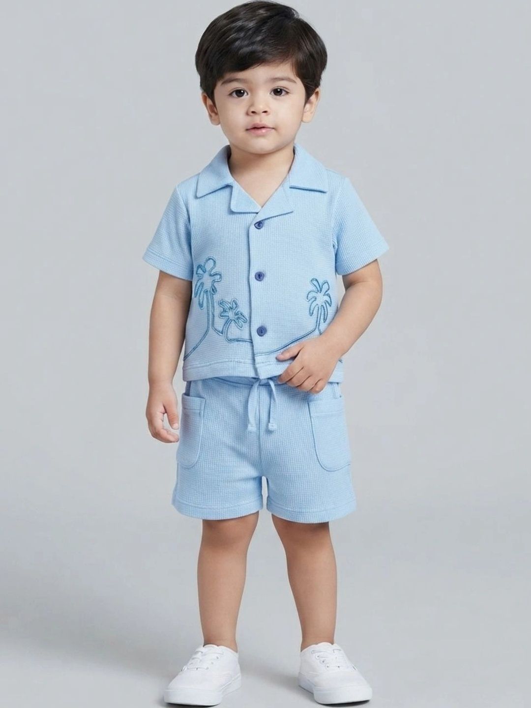 Beach kids wear